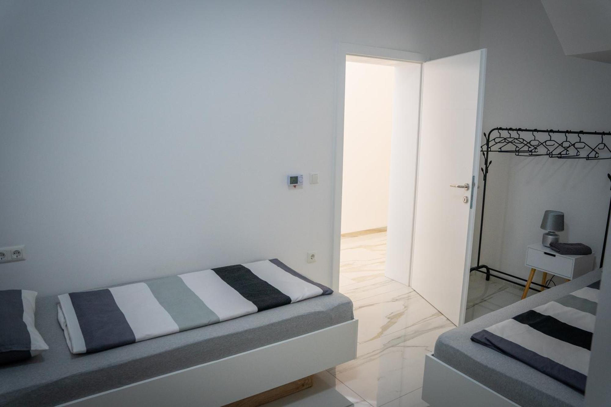 Apartment Una Laguna Bihać Esterno foto
