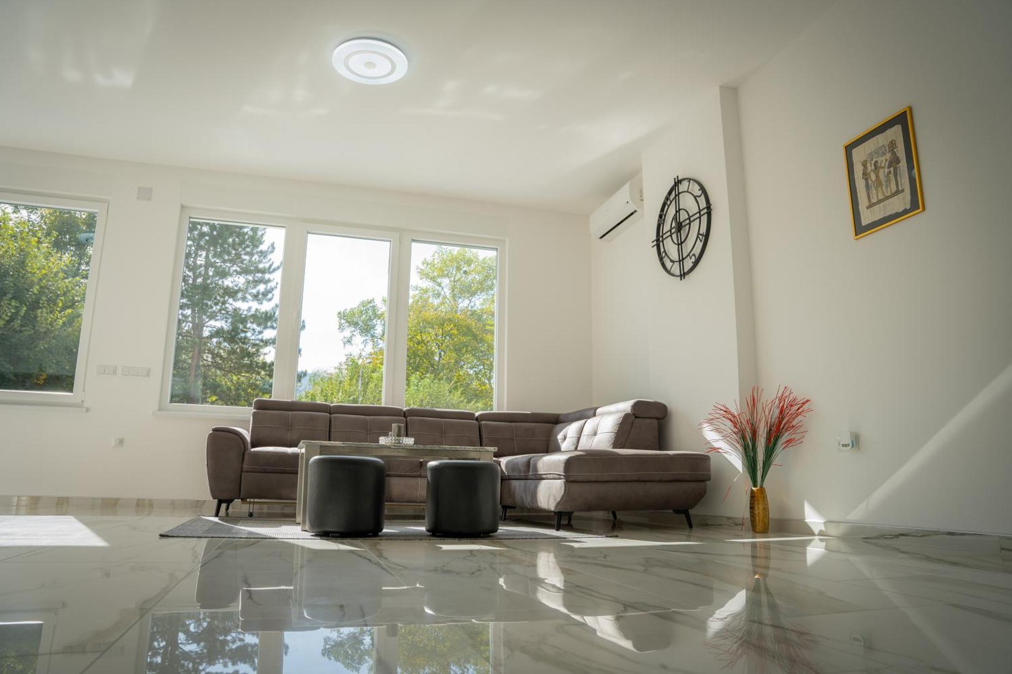 Apartment Una Laguna Bihać Esterno foto